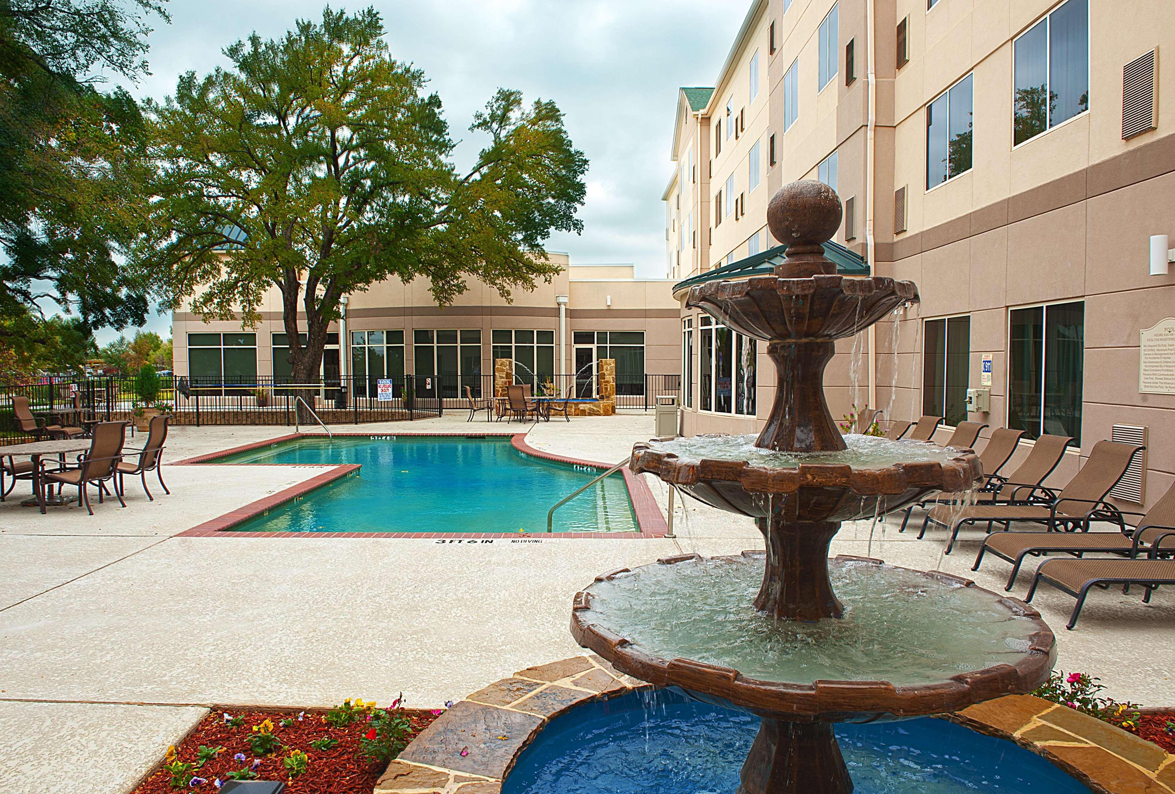 Hilton Garden Inn Dfw Airport South Irving Ngoại thất bức ảnh