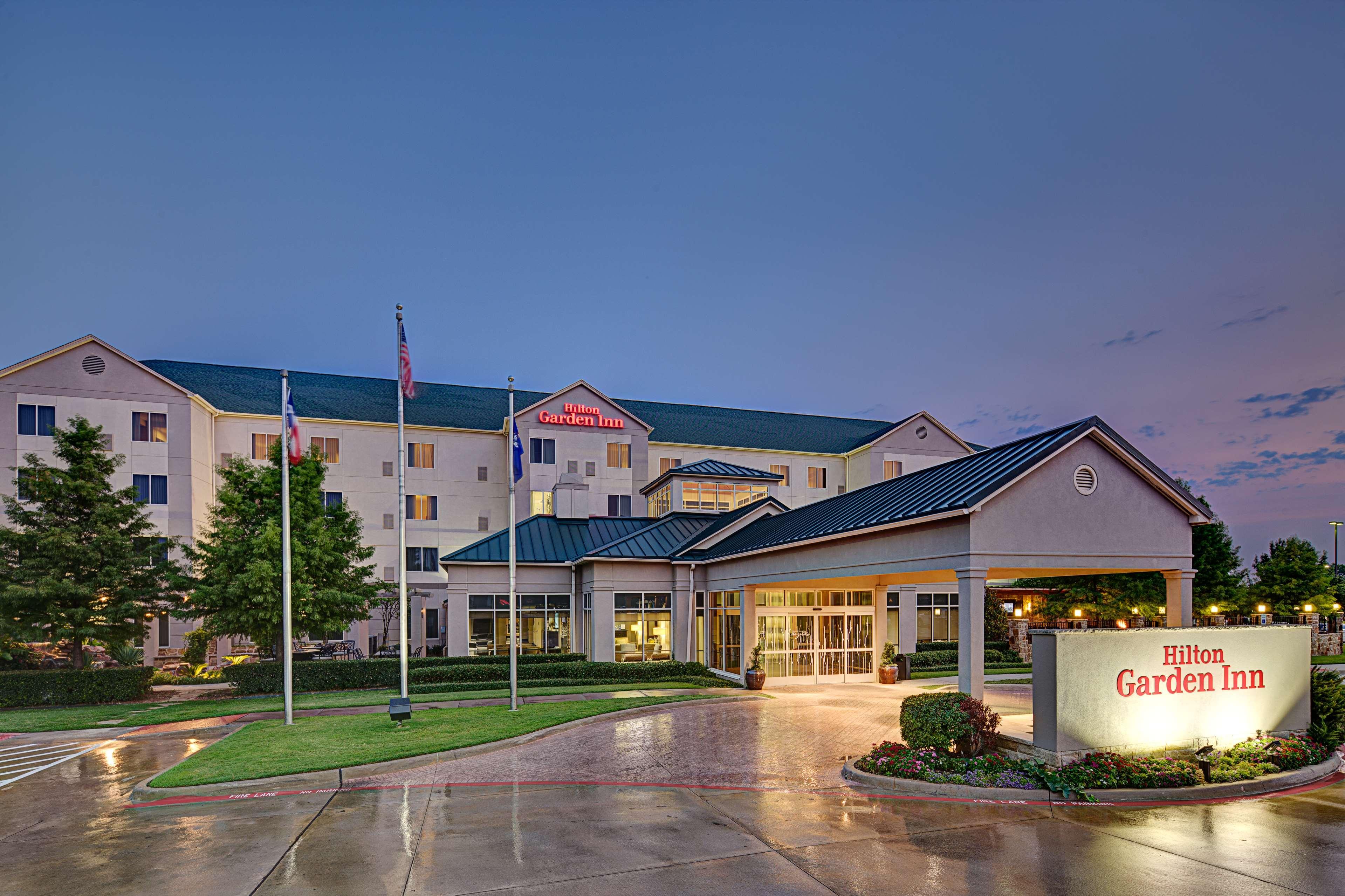 Hilton Garden Inn Dfw Airport South Irving Ngoại thất bức ảnh