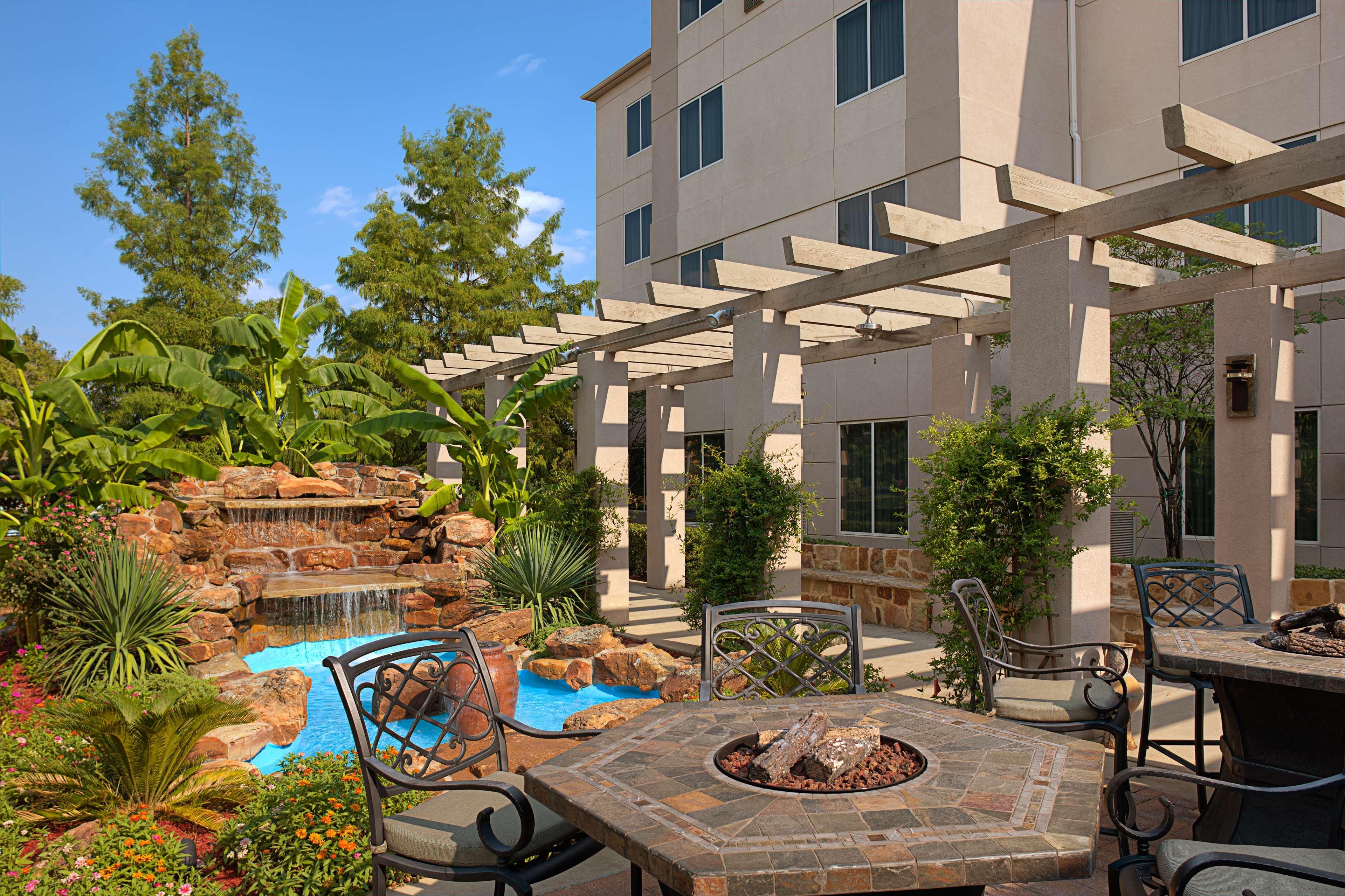 Hilton Garden Inn Dfw Airport South Irving Ngoại thất bức ảnh